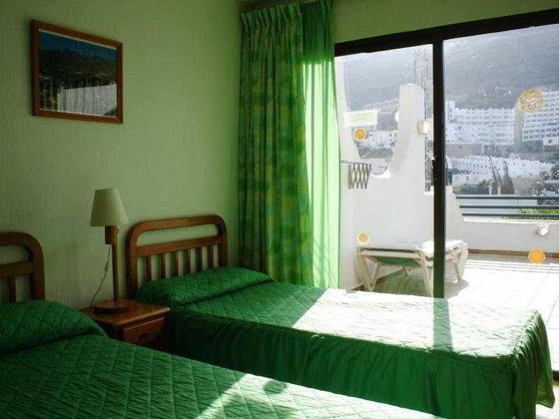Apartamentos Laguna Puerto Rico  Bagian luar foto